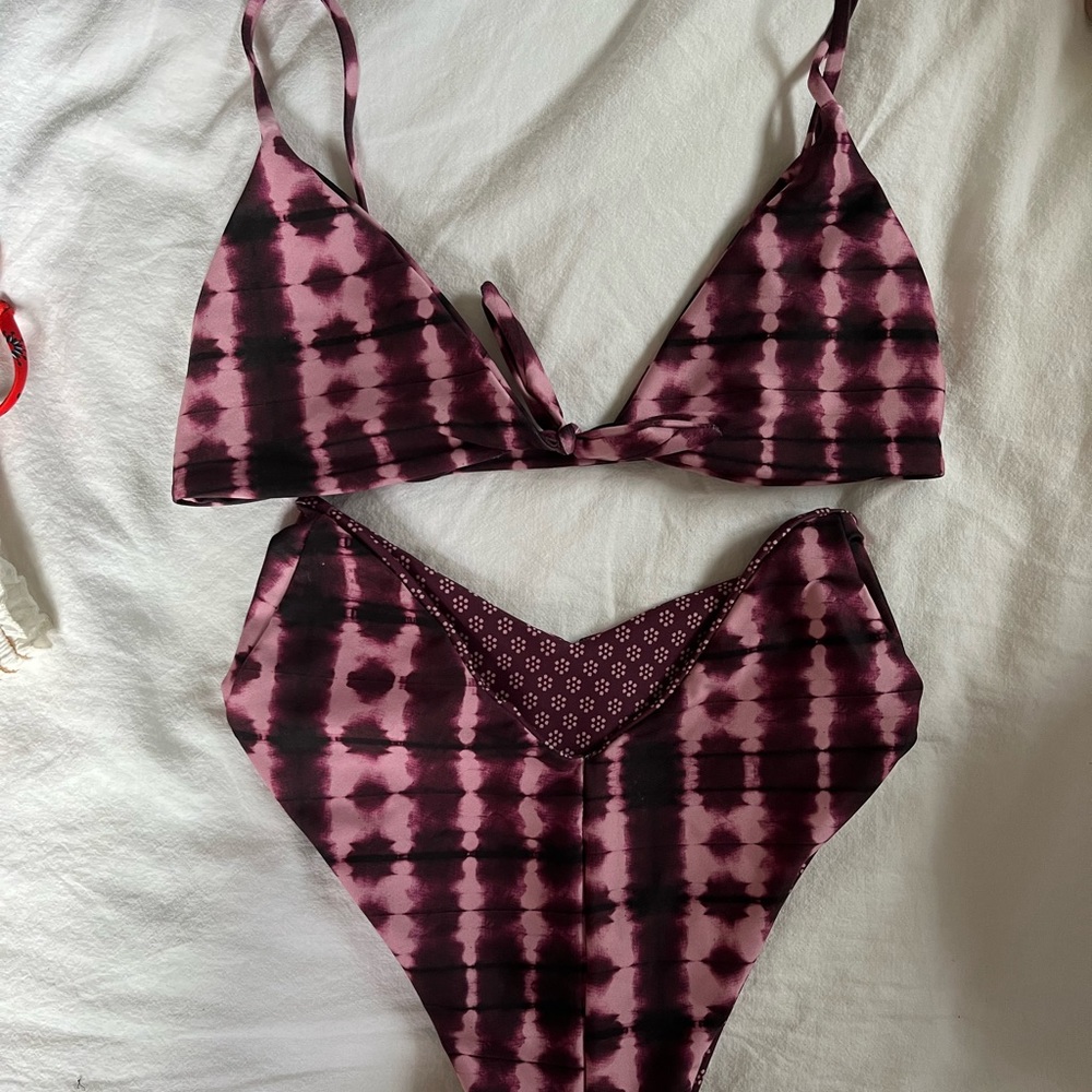 Skatie Bikini Top + Bottom